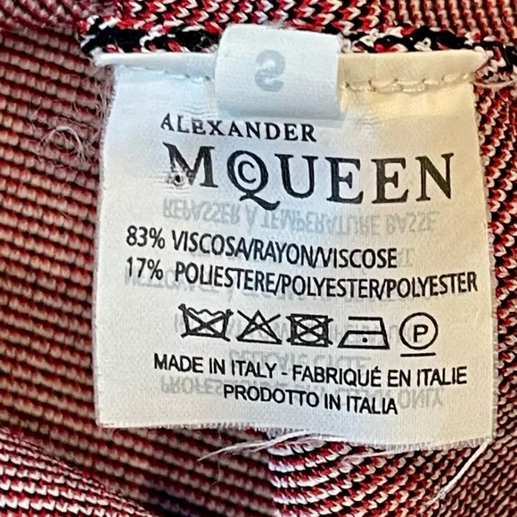 Alexander McQueen white Intarsia knit top, size S, Red/black, EUC - Picture 13 of 14